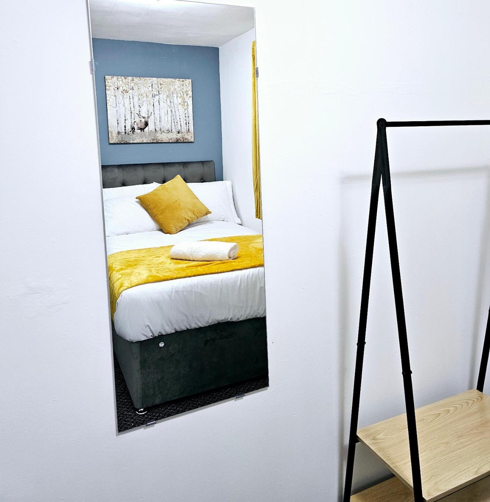 Lushstay Telford - Families, Contractors & Group Of Friends, Long Term Stay ภายนอก รูปภาพ