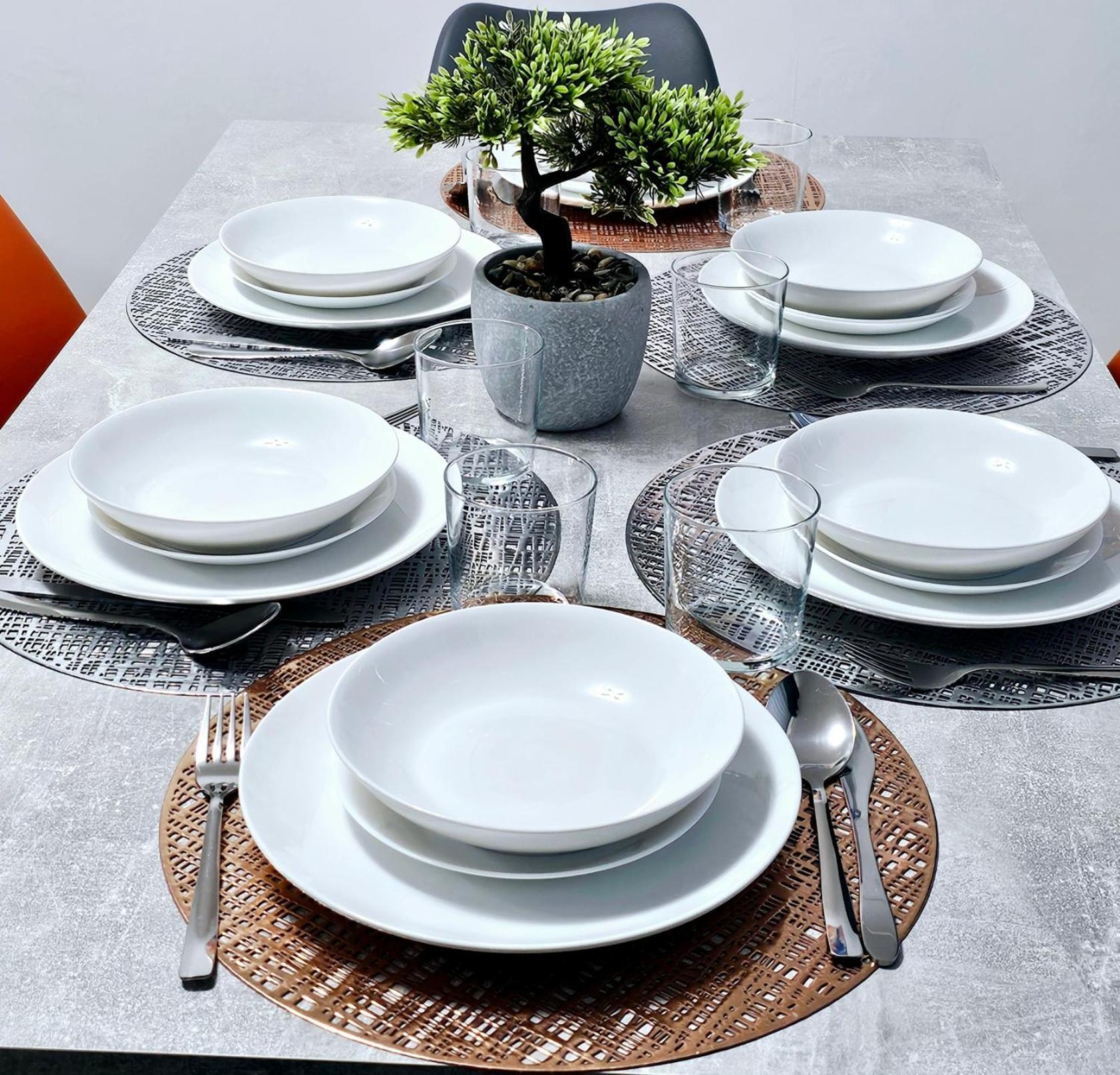 Lushstay Telford - Families, Contractors & Group Of Friends, Long Term Stay ภายนอก รูปภาพ